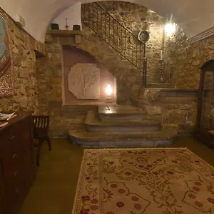 Guest house Pensio Bellmirall, Girona